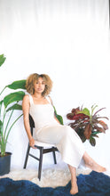 Load image into Gallery viewer, Knitted Midi Dress
