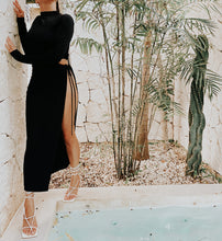 Load image into Gallery viewer, High Slit Dress
